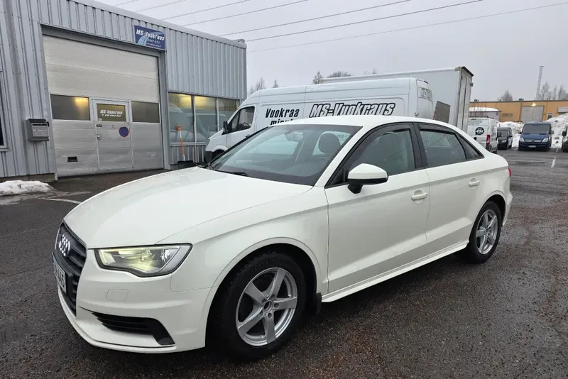 Henkilöauto Audi A3 Sedan – vuokralla MS-Vuokraukselta Lappeenrannassa